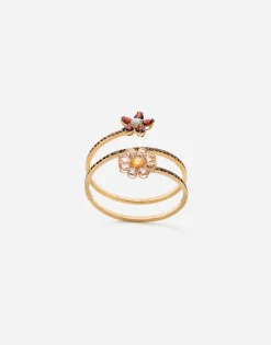 Spring yellow gold bracelet with floral decorations