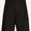Stretch cotton gabardine cargo shorts with branded tag
