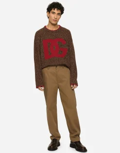 Stretch drill pants with logo label