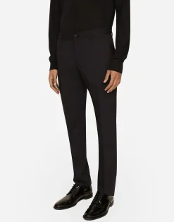 Stretch wool Martini-fit suit