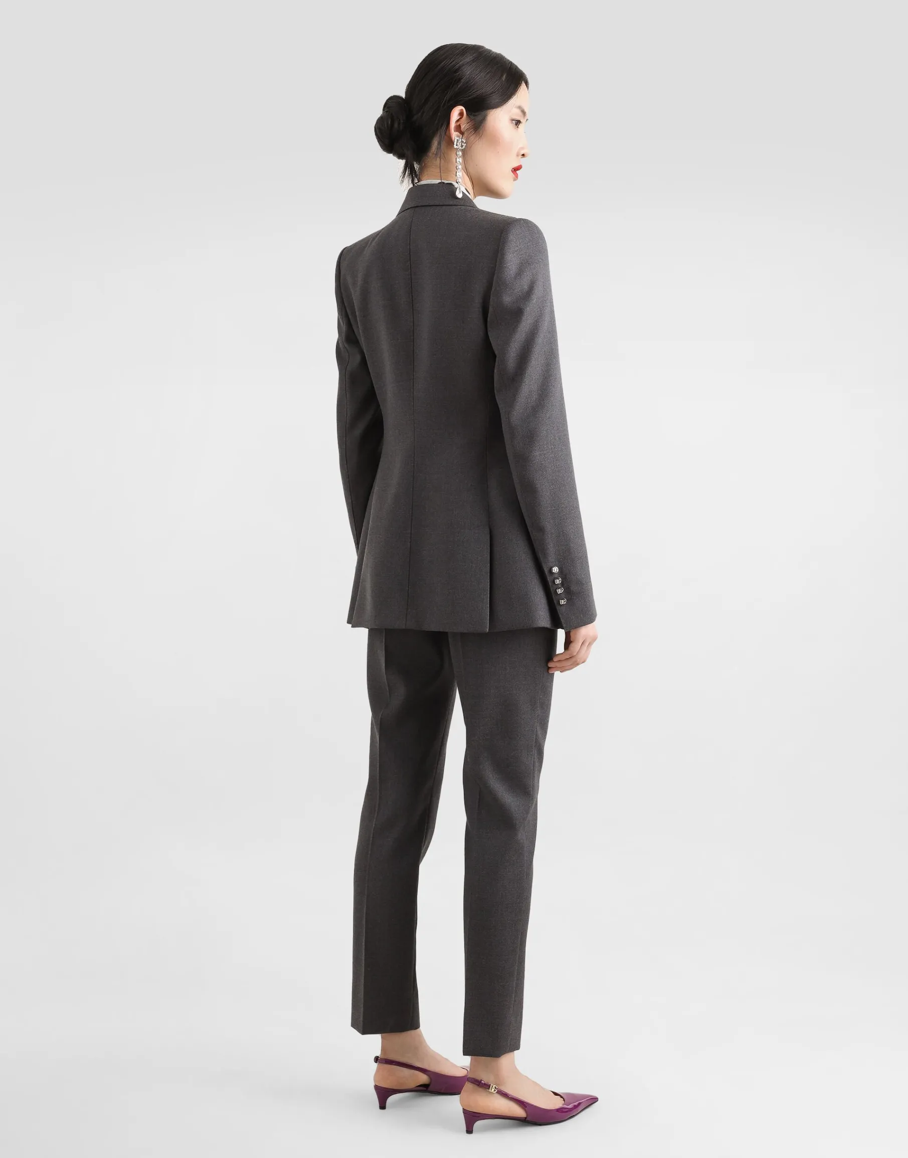 Tailored woolen pants