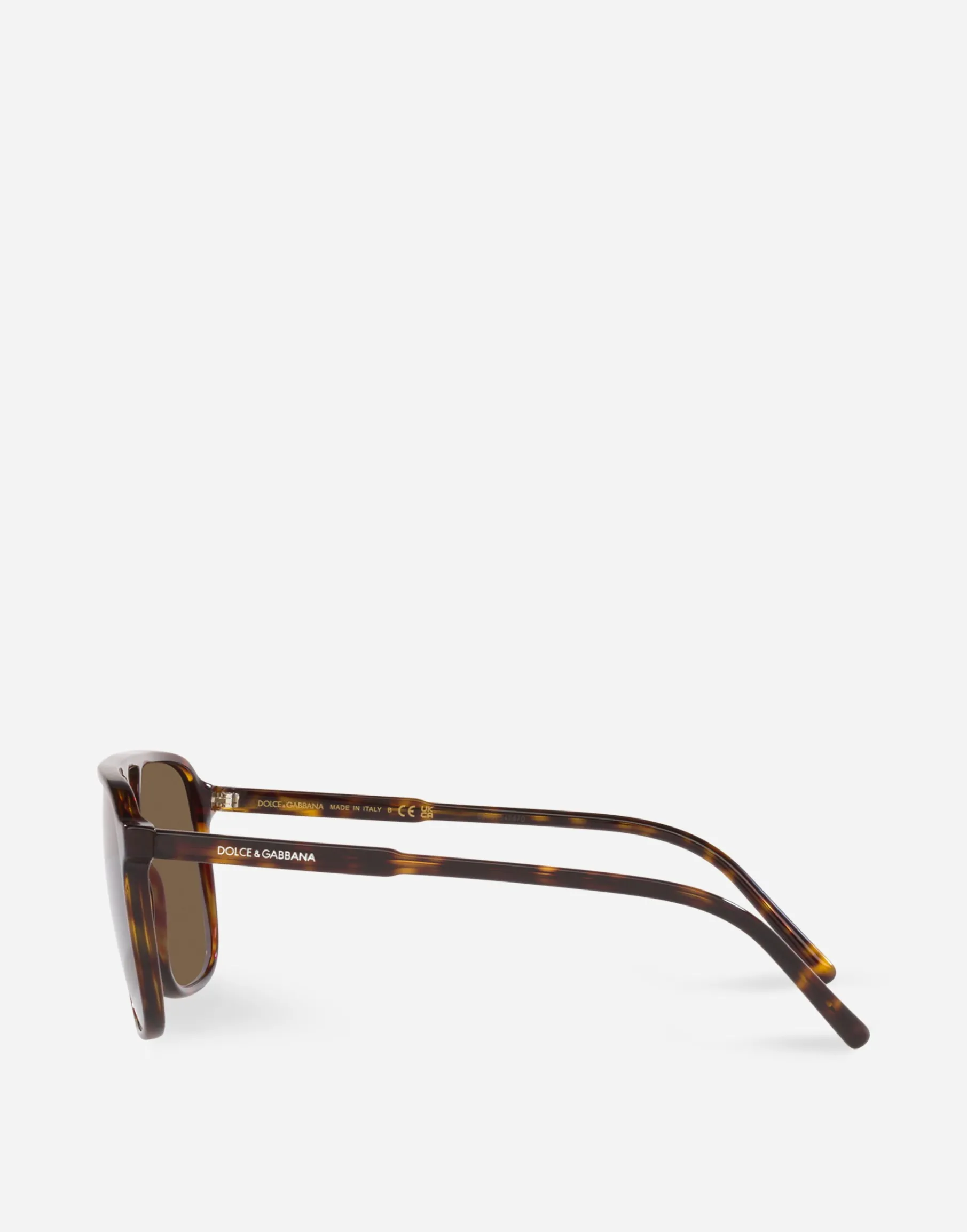Thin profile sunglasses