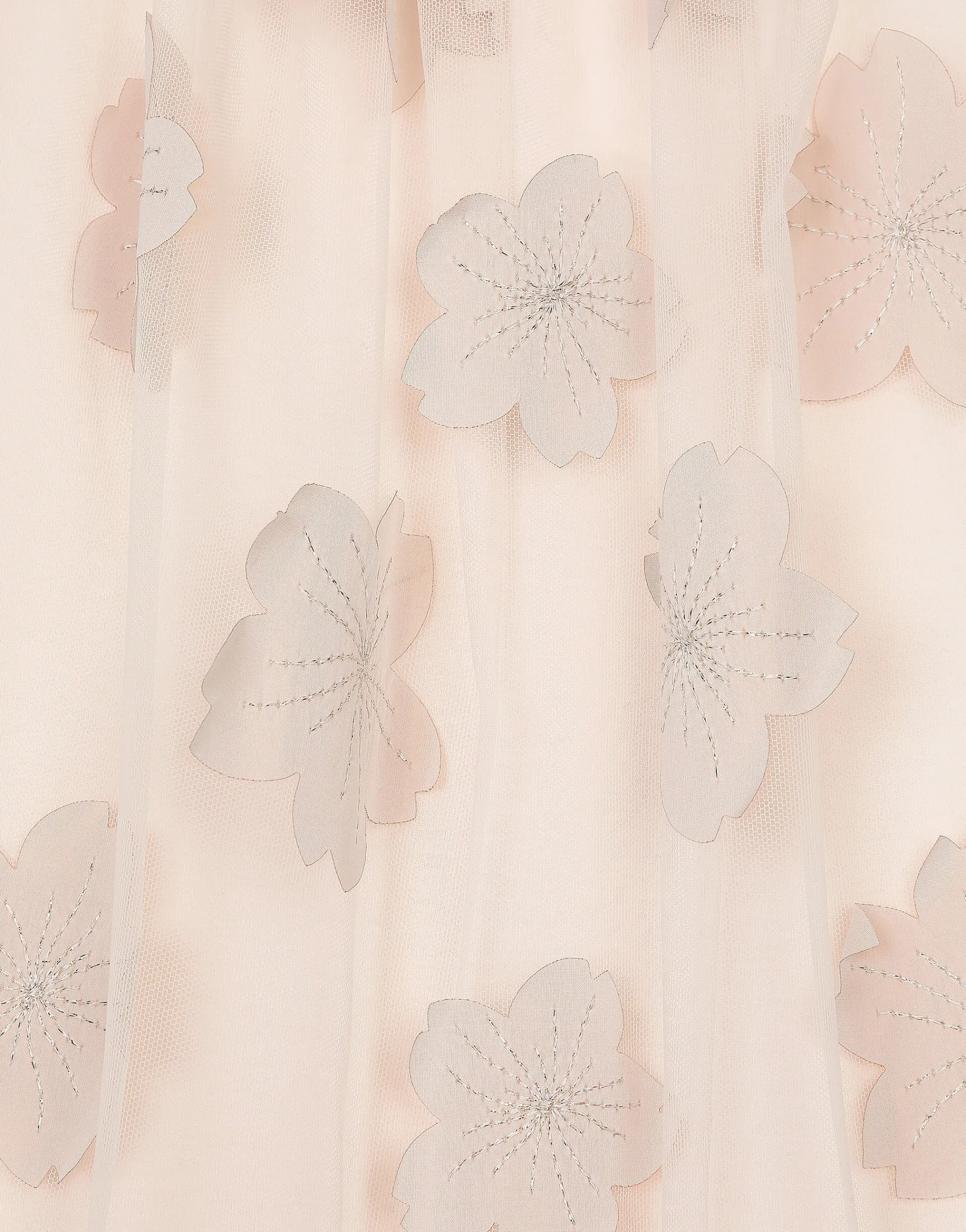 Tulle dress with 3D flowers