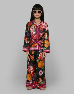 Twill shirt with floral print over a black background