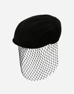 Velvet flat cap with veil