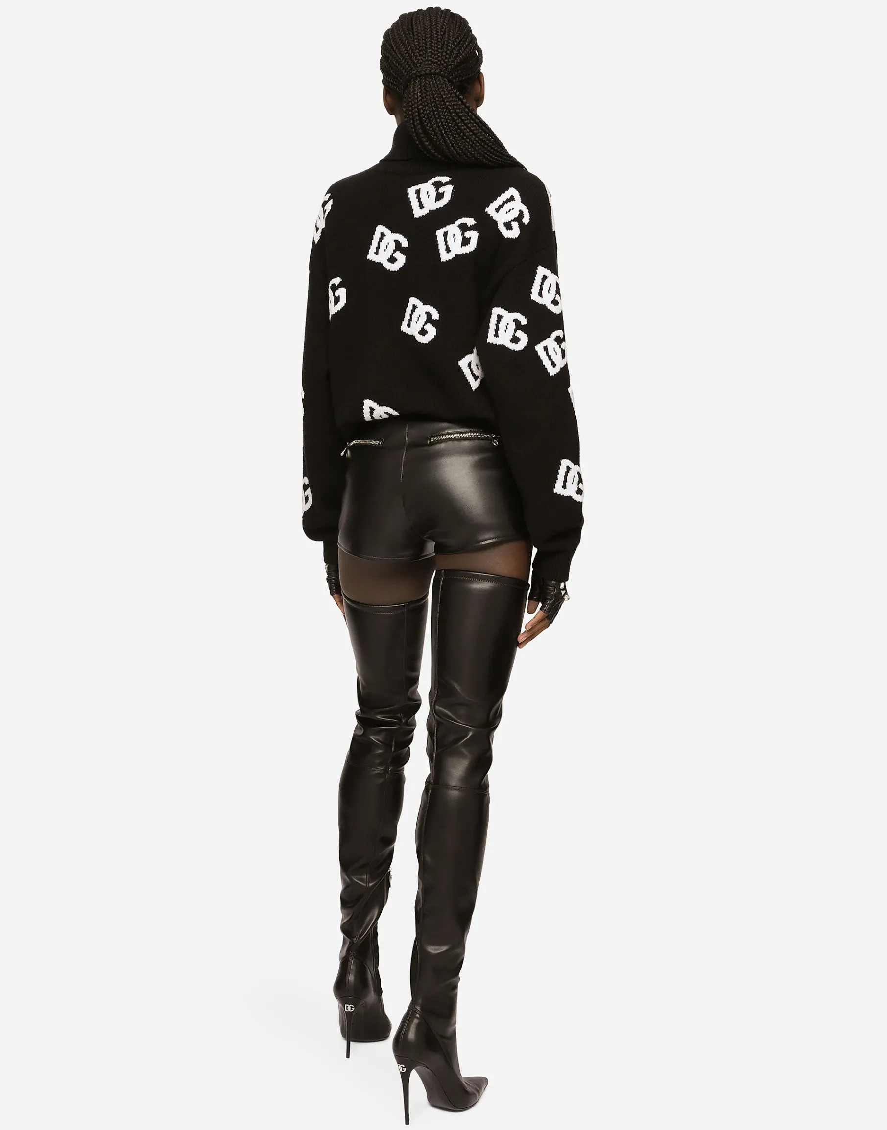 Virgin wool turtleneck with inlaid DG logo