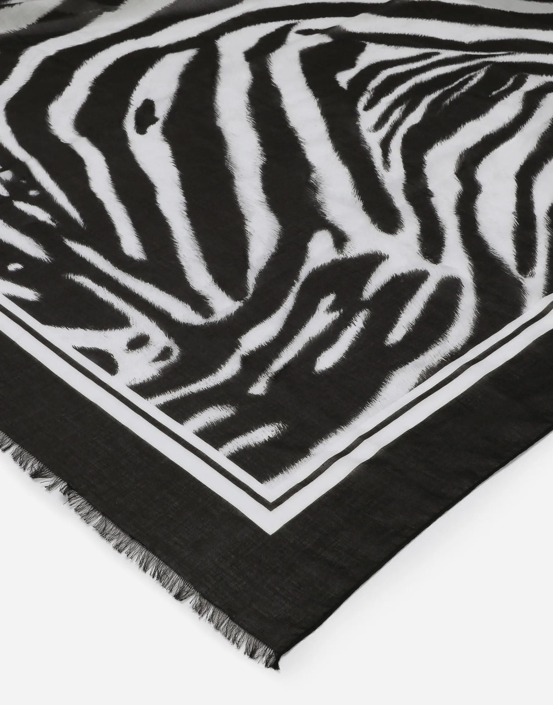 Voile sarong with zebra print (110 x 190)