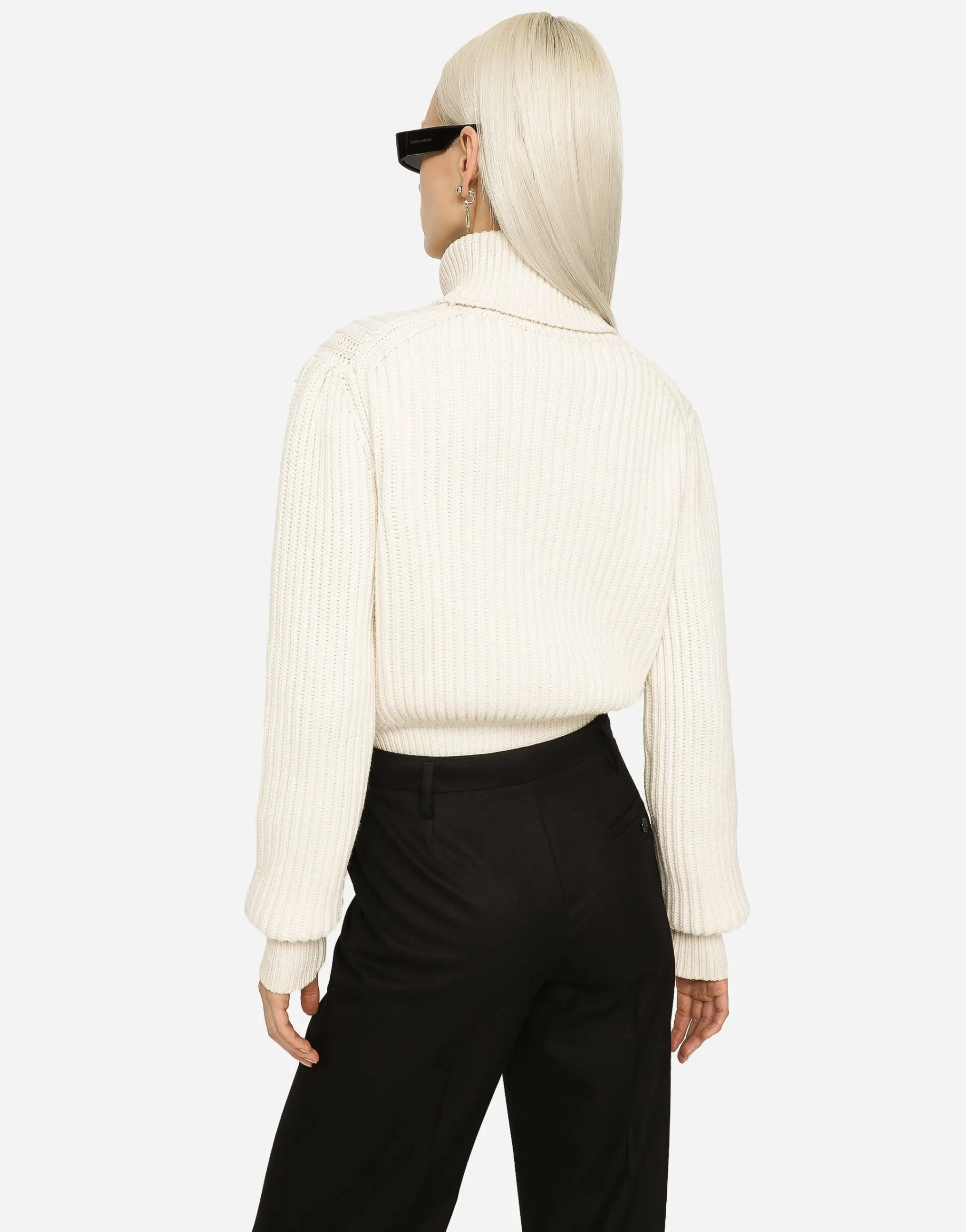 Wool fisherman’s rib turtle-neck sweater with DG logo