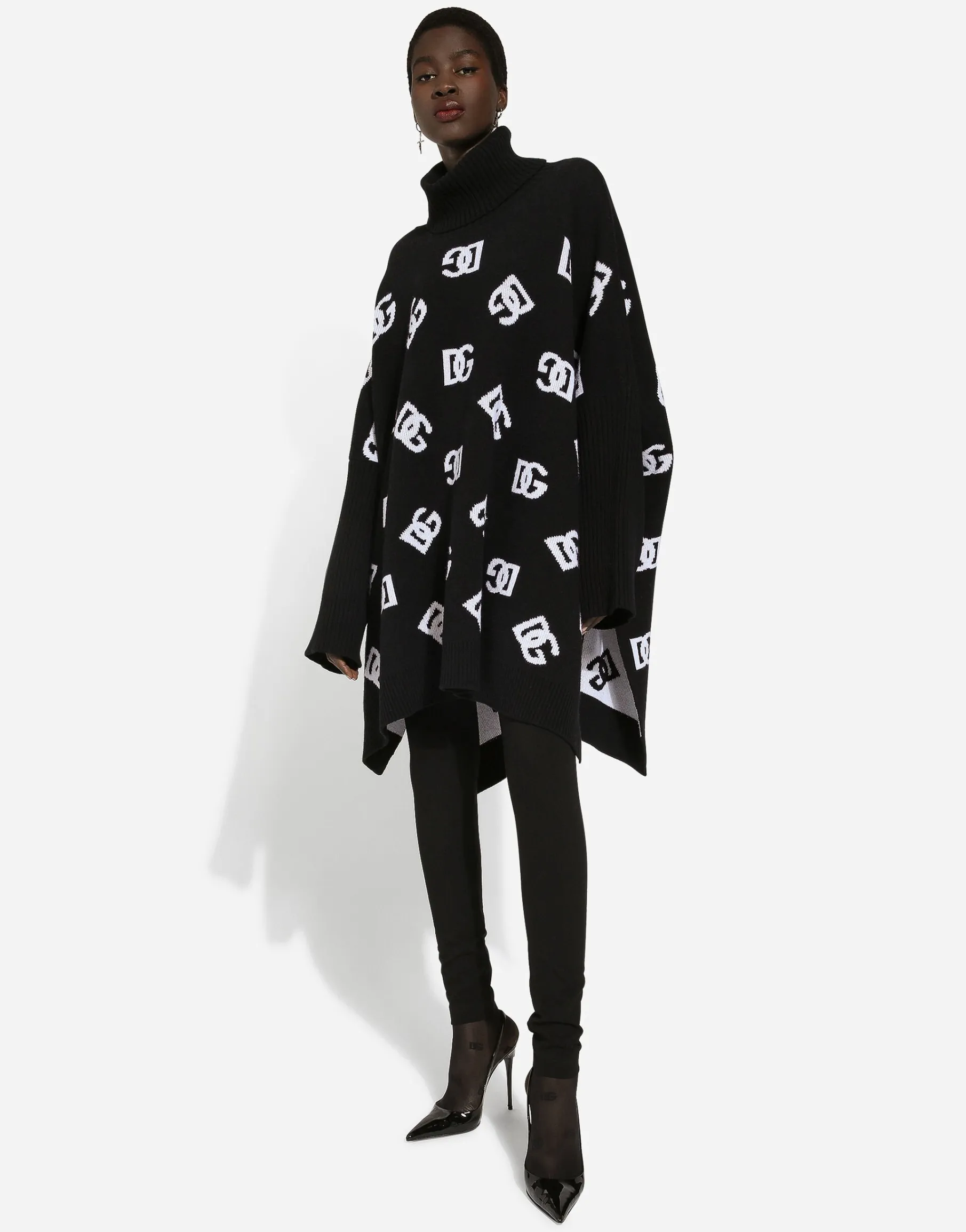 Wool poncho with jacquard DG logo