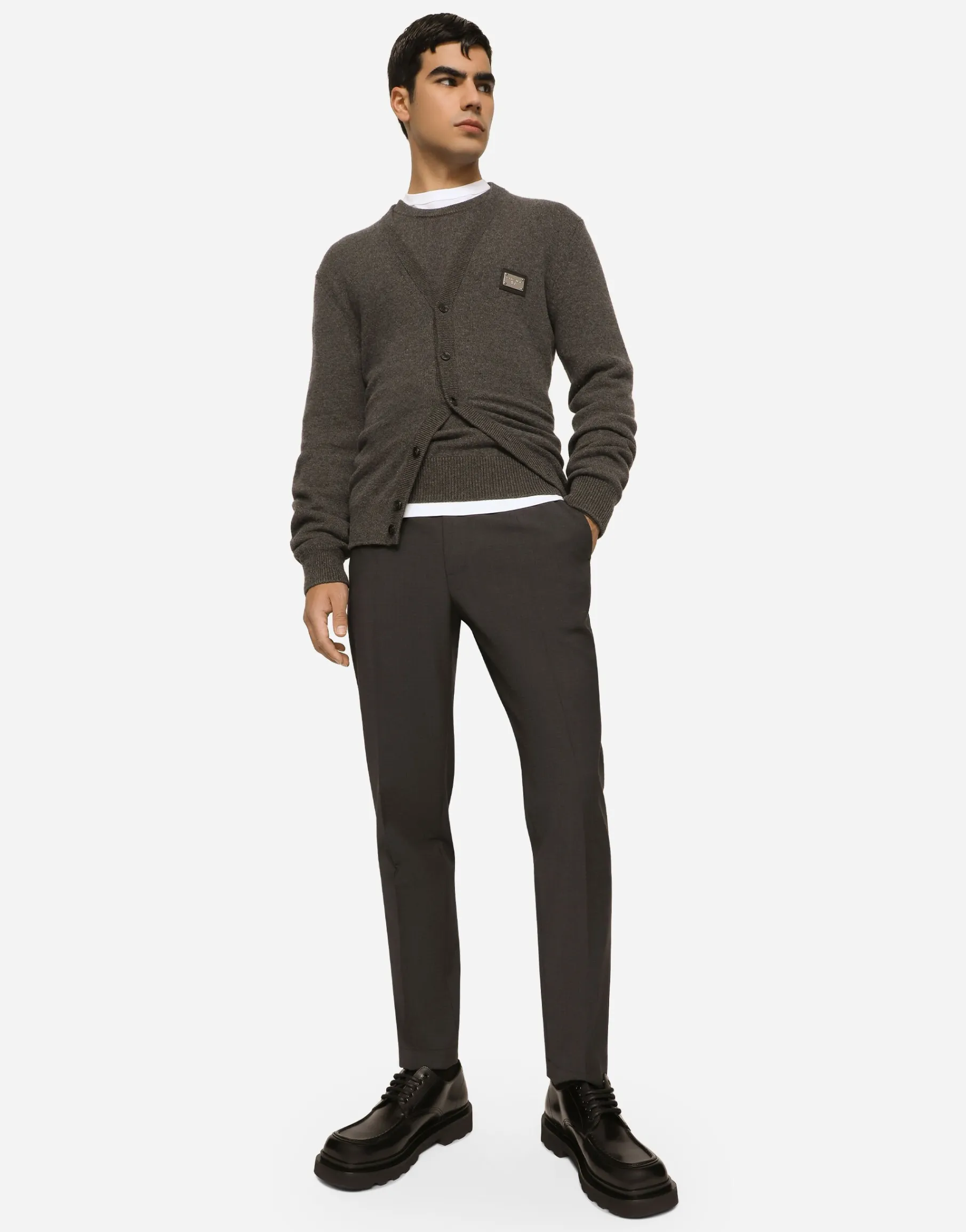Wool round-neck sweater with branded tag