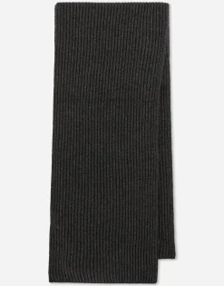 Wool scarf with DG patch