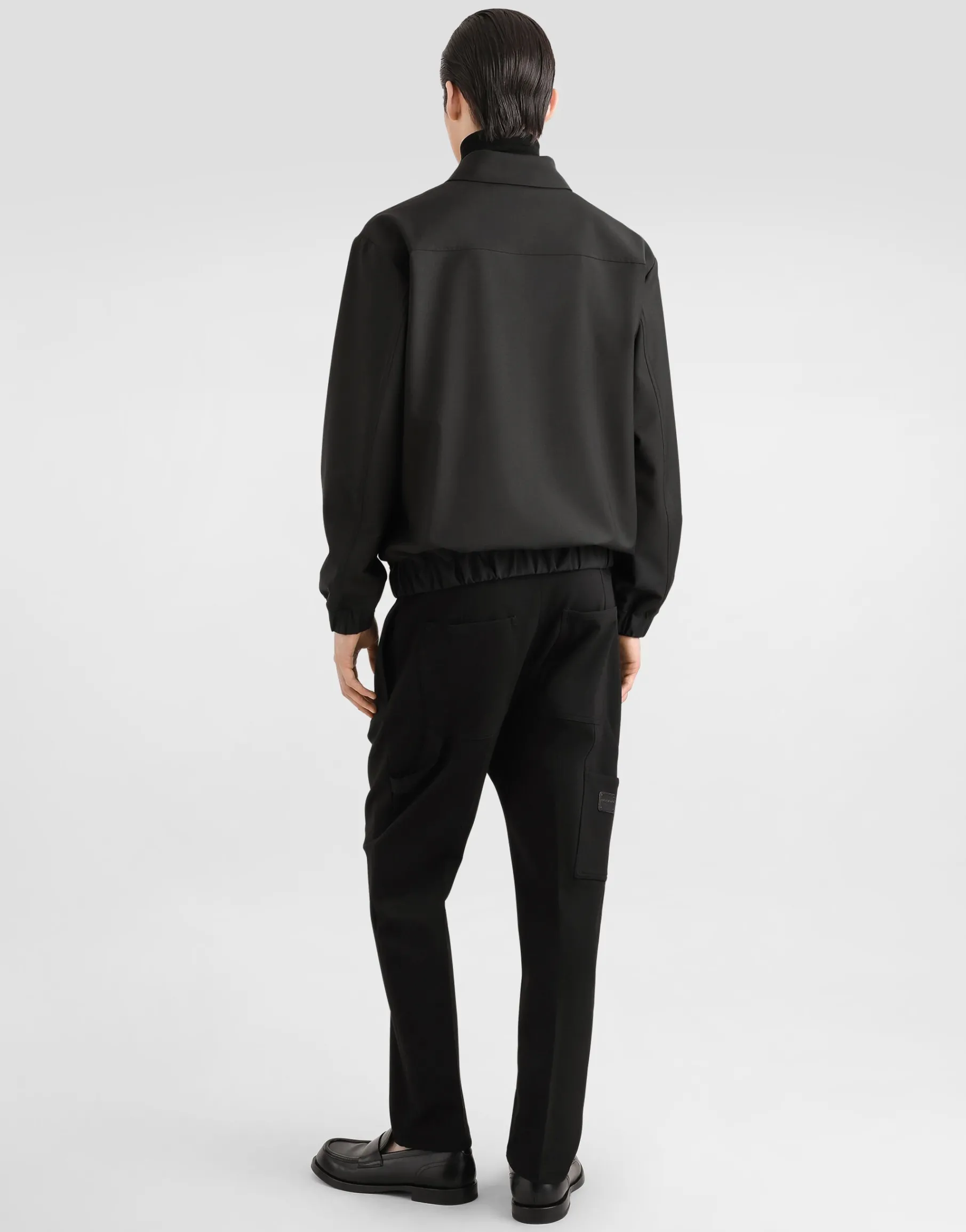 Woolen jacket with tag