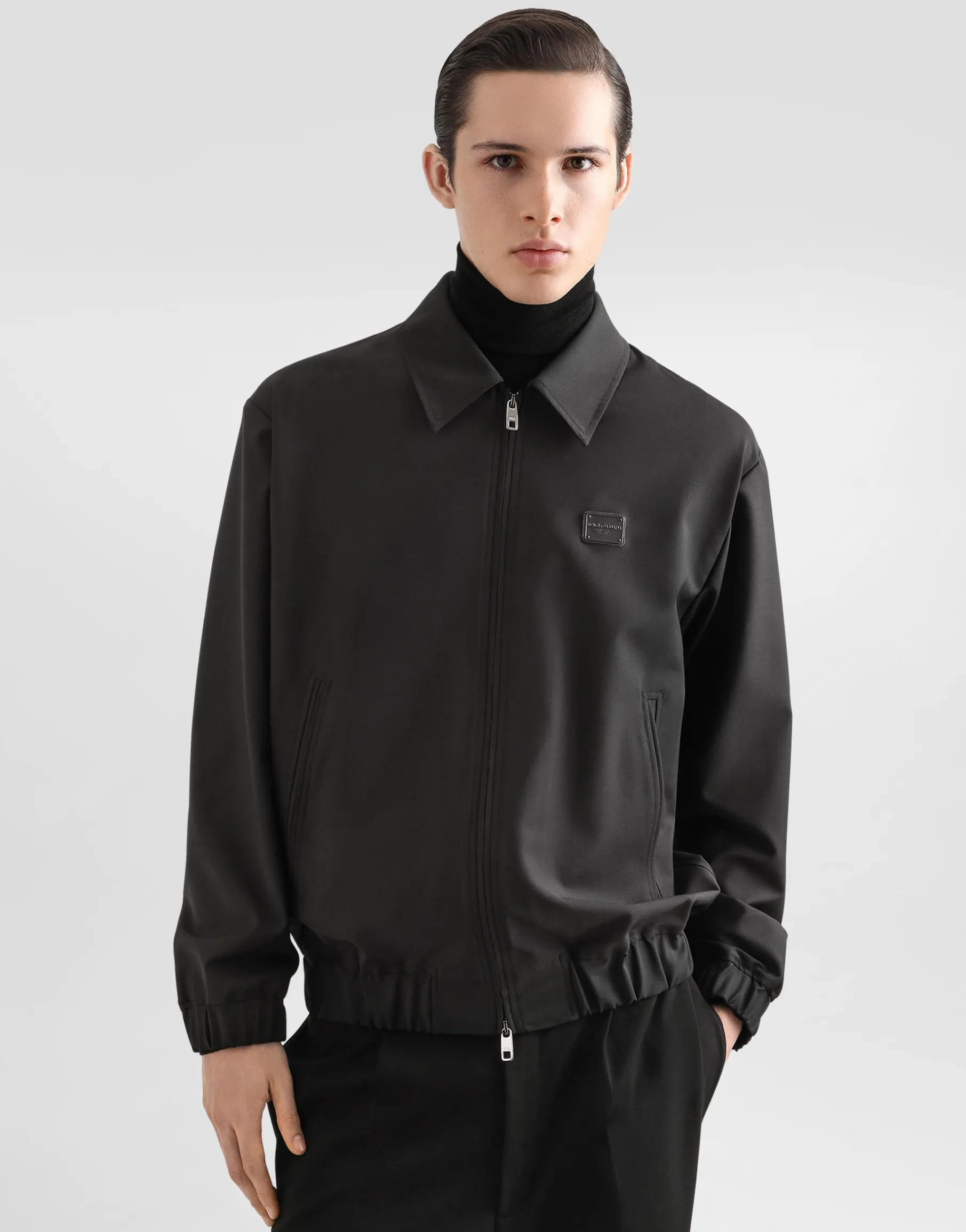 Woolen jacket with tag