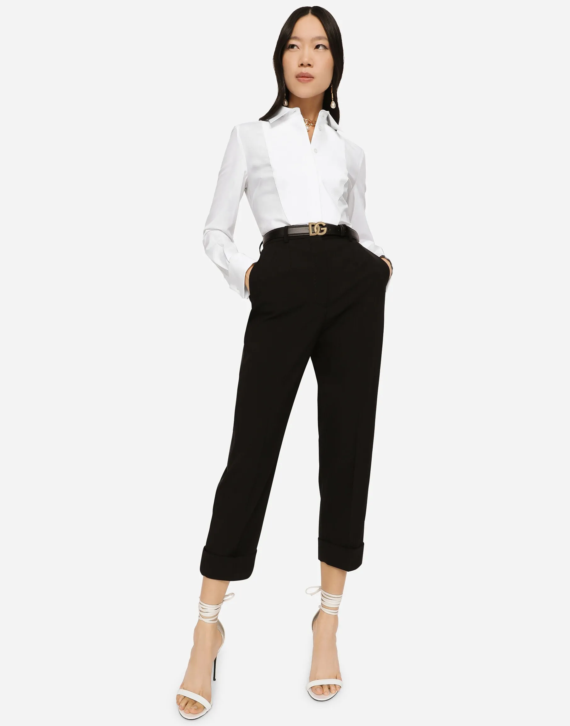 Woolen pants with turn-ups