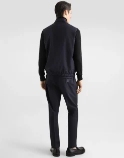 Woolen vest with tag